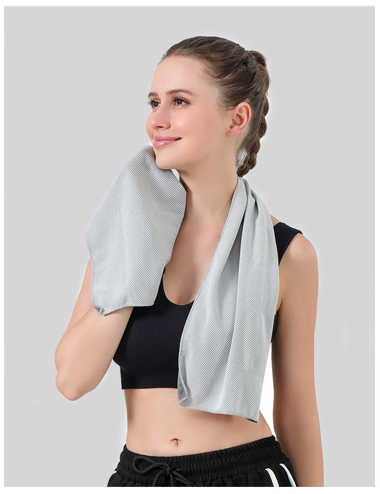 Cooling Towel with Portable Ca - Travel Towel Quick Dry 评论和价格