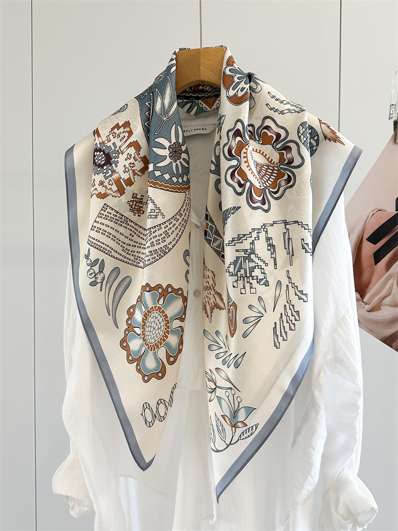 Horse Print Women 90CM Bandana - Travel Hair Accessories 评论和价格