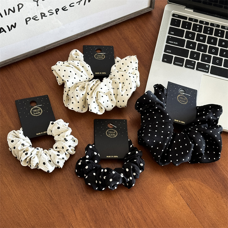 11cm/14cm Dot Cloth Scrunchies - Travel Accessories Gifts For Women 评论和价格