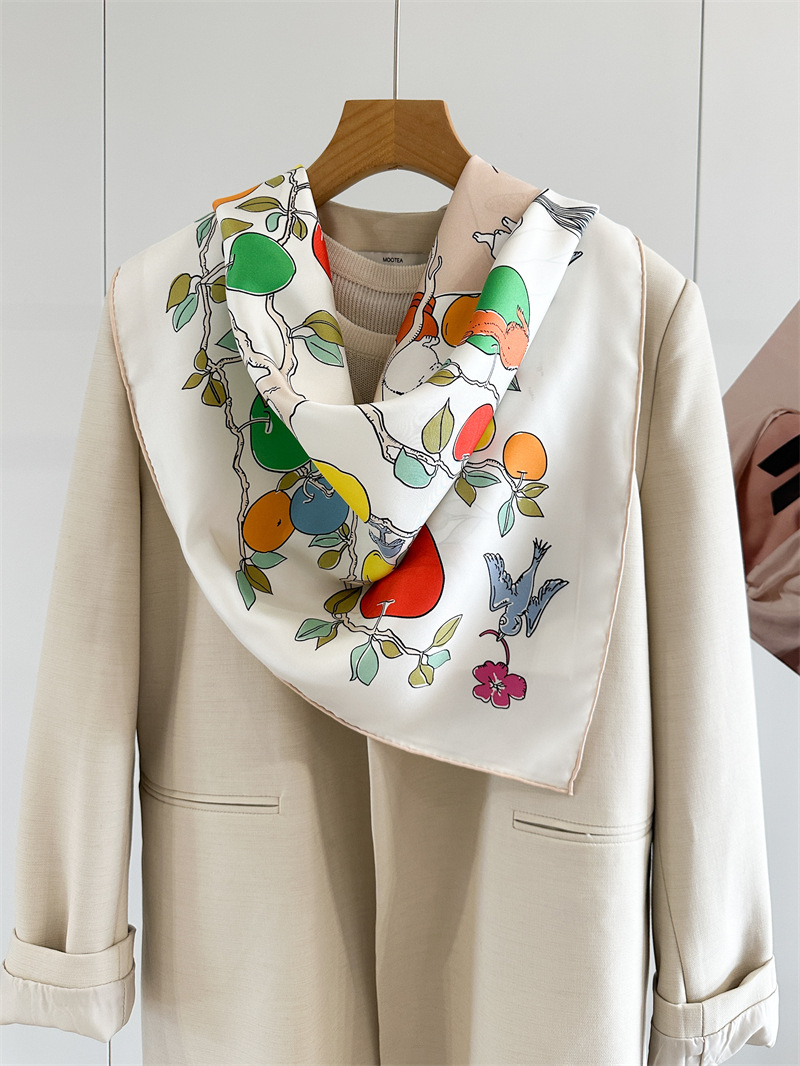 AB Faced Print Silk Scarf 18MM - Travel Hair Accessories 评论和价格