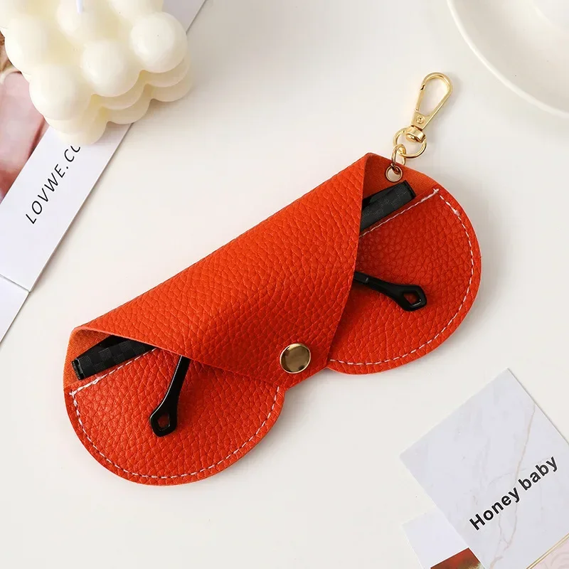 Litchi Embossed Glasses Cover  - Travel Reading Accessories 评论和价格