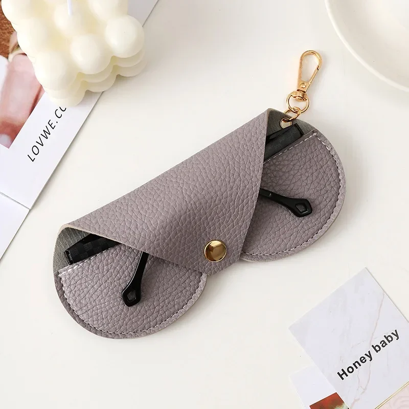 Litchi Embossed Glasses Cover  - Travel Reading Accessories 评论和价格